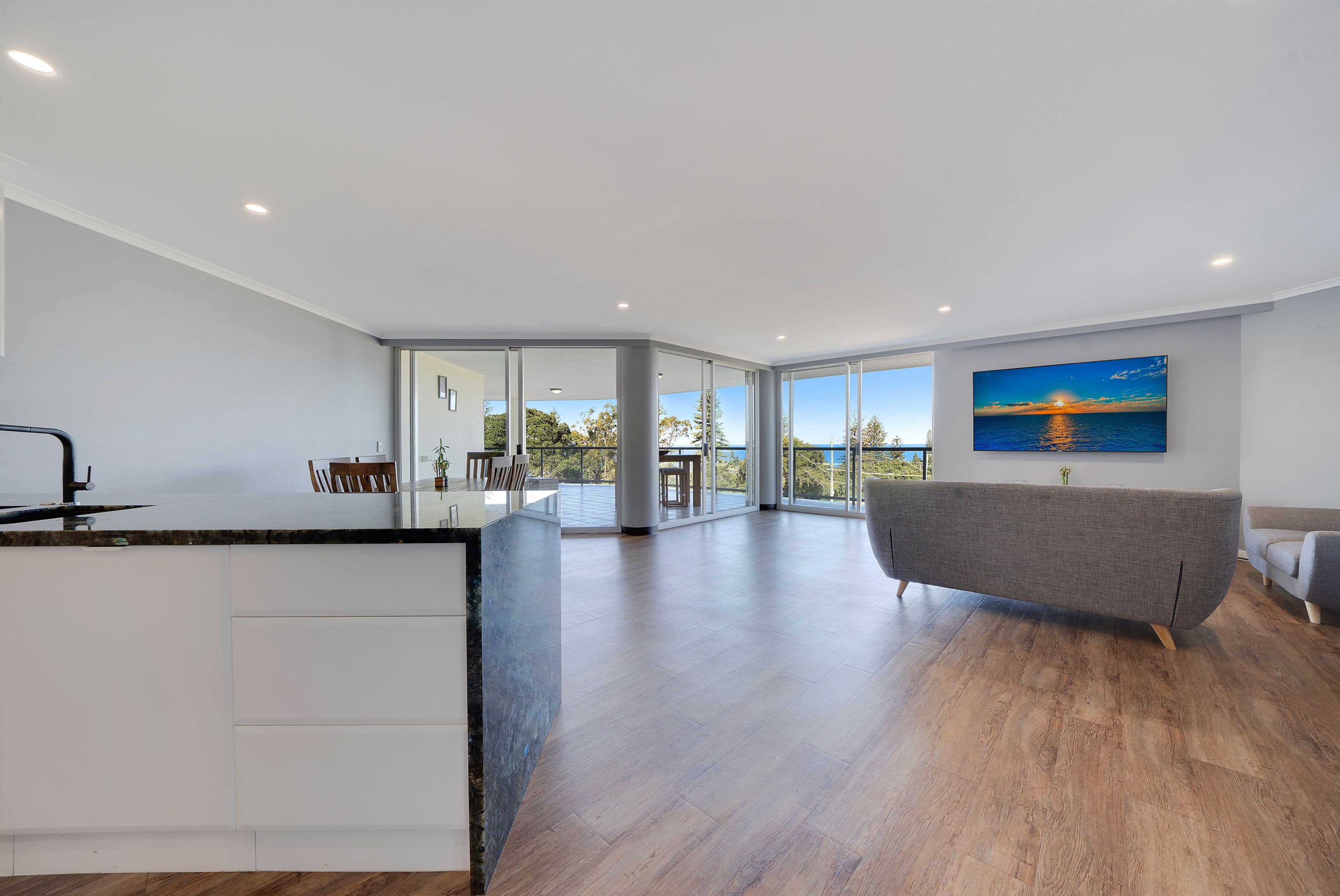 41-43 Marine Parade, Redcliffe QLD 4020, Redcliffe - Thumbnail 4