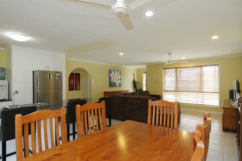 42 Ben Nevis Street, BEACONSFIELD QLD 4740, Beaconsfield - Thumbnail 4