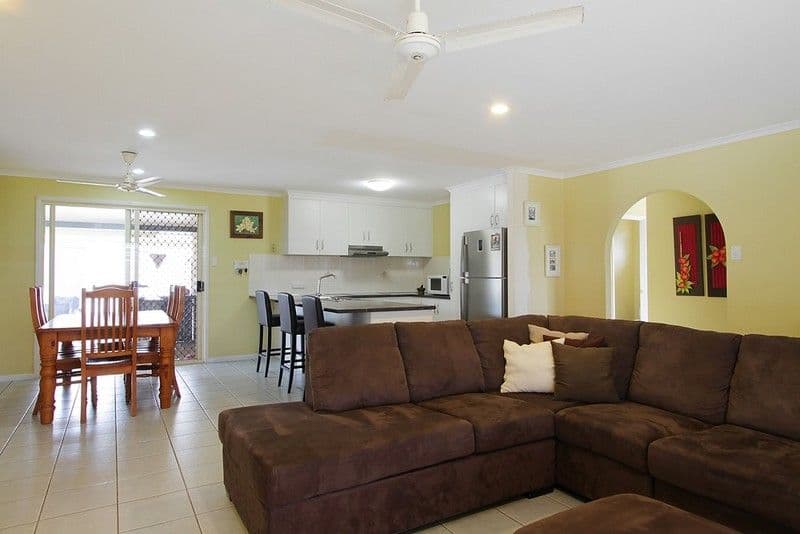 42 Ben Nevis Street, BEACONSFIELD QLD 4740, Beaconsfield - Thumbnail 5