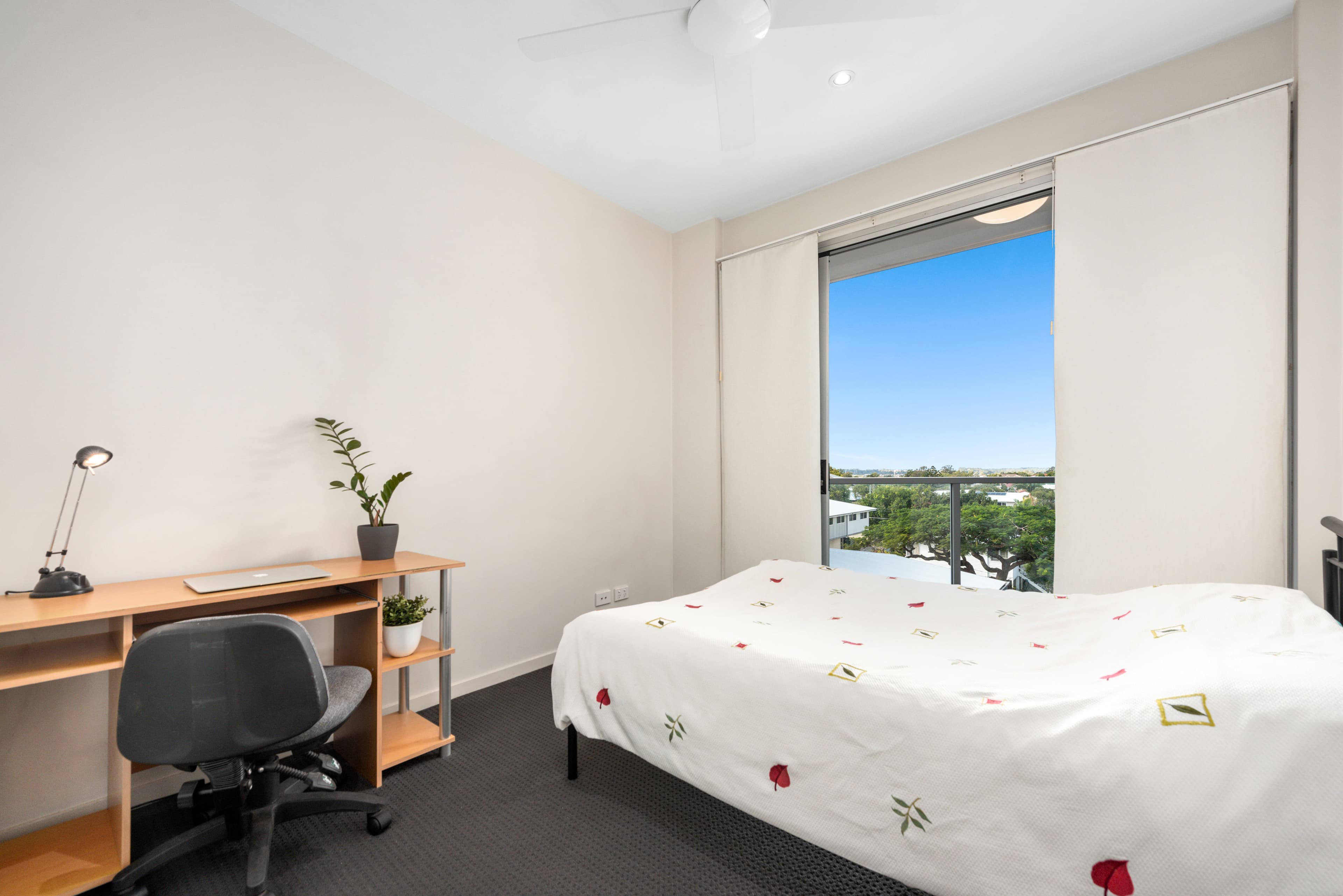 15-17 Kennington Road, Camp Hill QLD 4152, Camp Hill - Thumbnail 8
