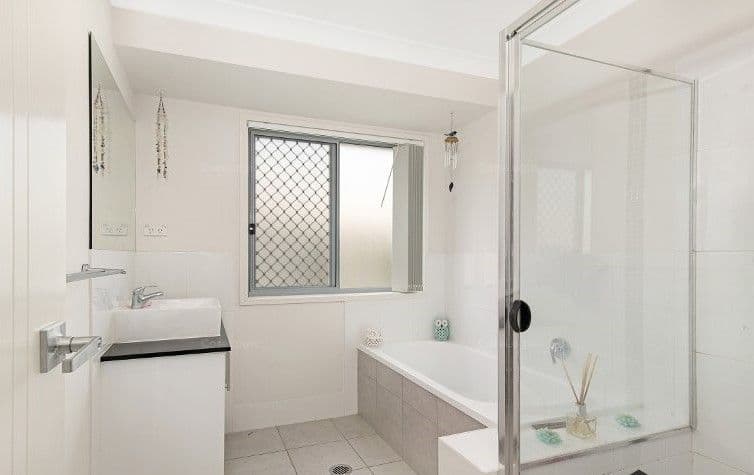 6 Surwold Way, Loganlea QLD 4131, Loganlea - Thumbnail 5