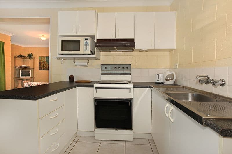 69 Duporth Avenue, Maroochydore QLD 4558, Maroochydore - Thumbnail 3