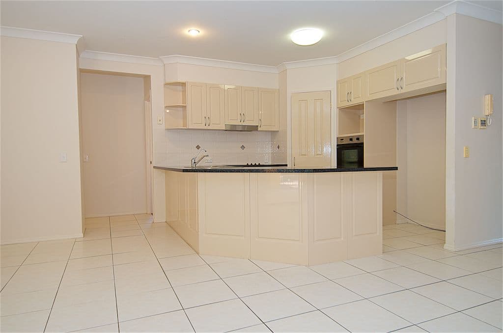 87 Arun Drive, Arundel QLD 4214, Arundel - Thumbnail 5
