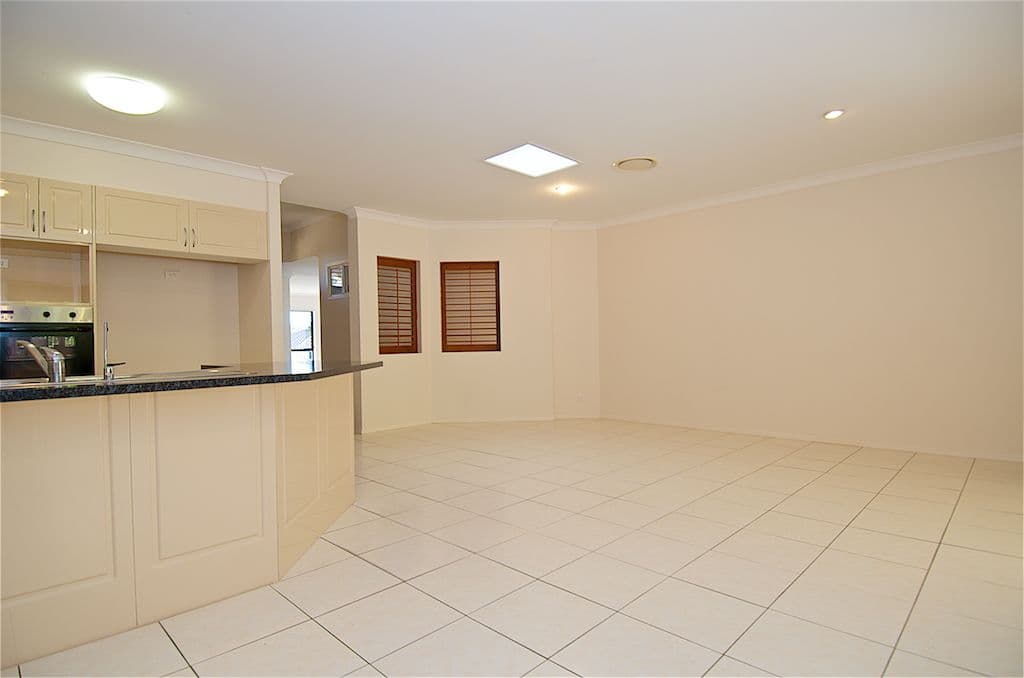 87 Arun Drive, Arundel QLD 4214, Arundel - Thumbnail 6