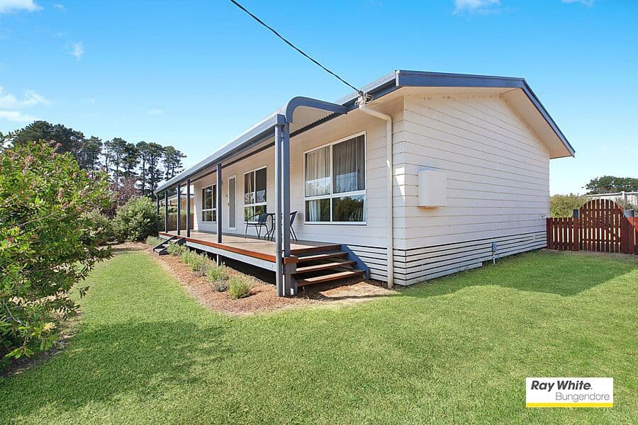27 Rosamel Street, Gundaroo - Image 1