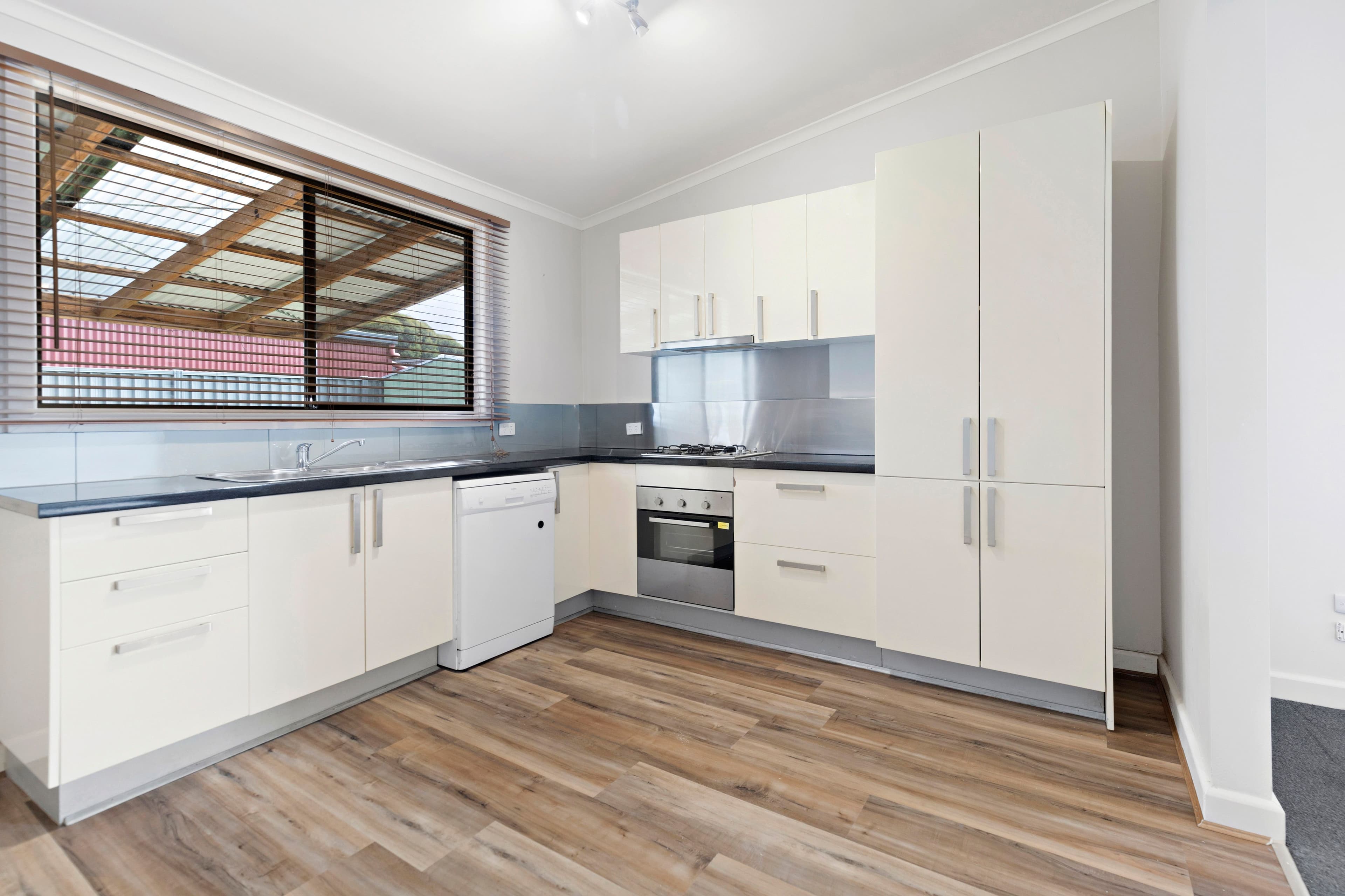 9 Stanley Street, Ballarat North VIC 3350, Ballarat North - Thumbnail 4