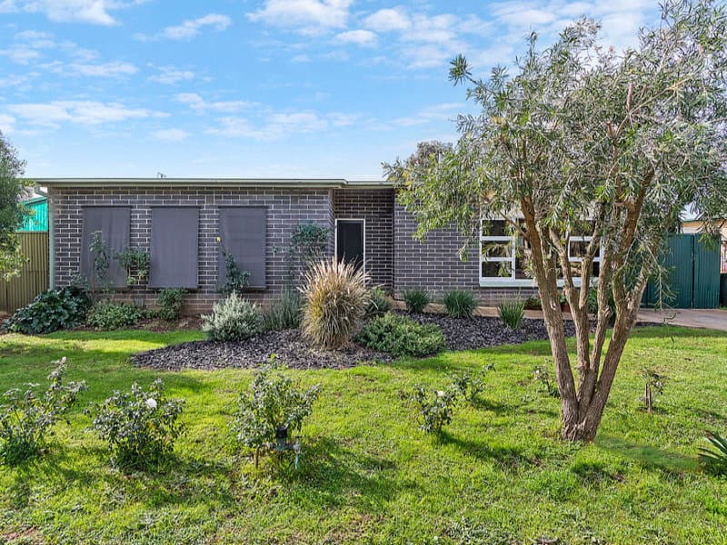 44 Greenwood Crescent, Smithfield Plains - Thumbnail 2