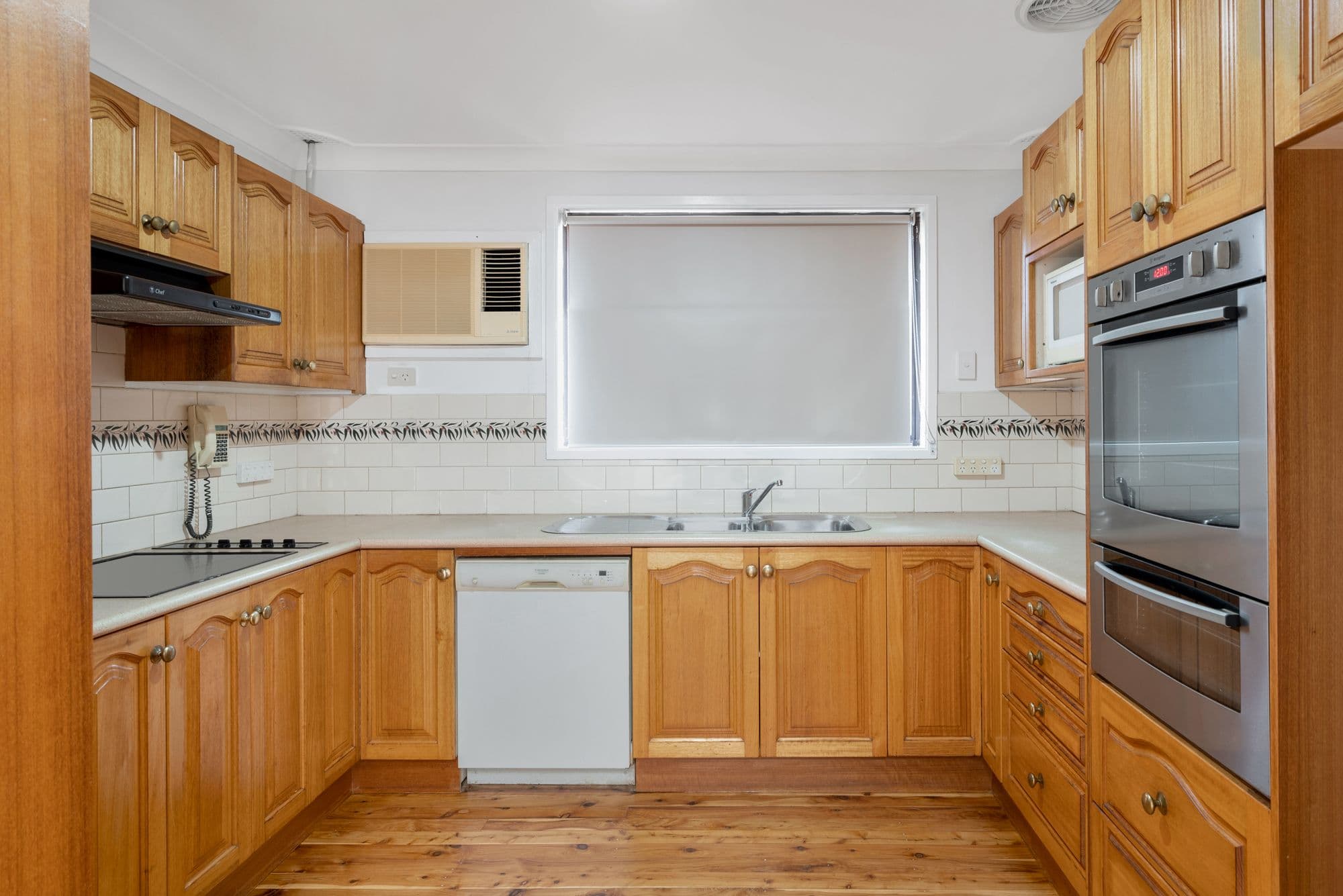 19 Pademelon Avenue, St Helens Park NSW 2560, St Helens Park - Thumbnail 2