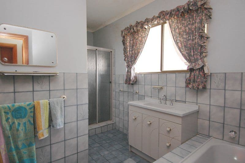 4 Deanna Avenue, PARALOWIE SA 5108, Paralowie - Thumbnail 6