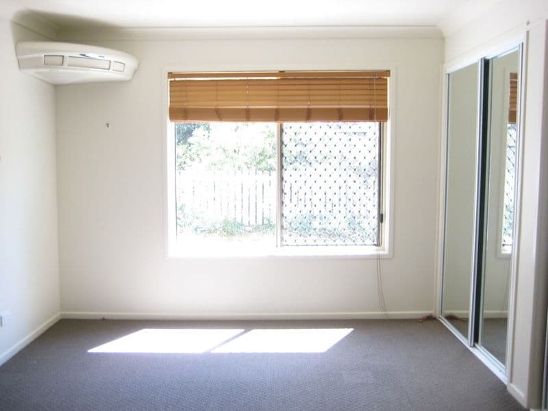 3 Guldbransen Street, SOMERSET DAM QLD 4312, Somerset Dam - Thumbnail 3