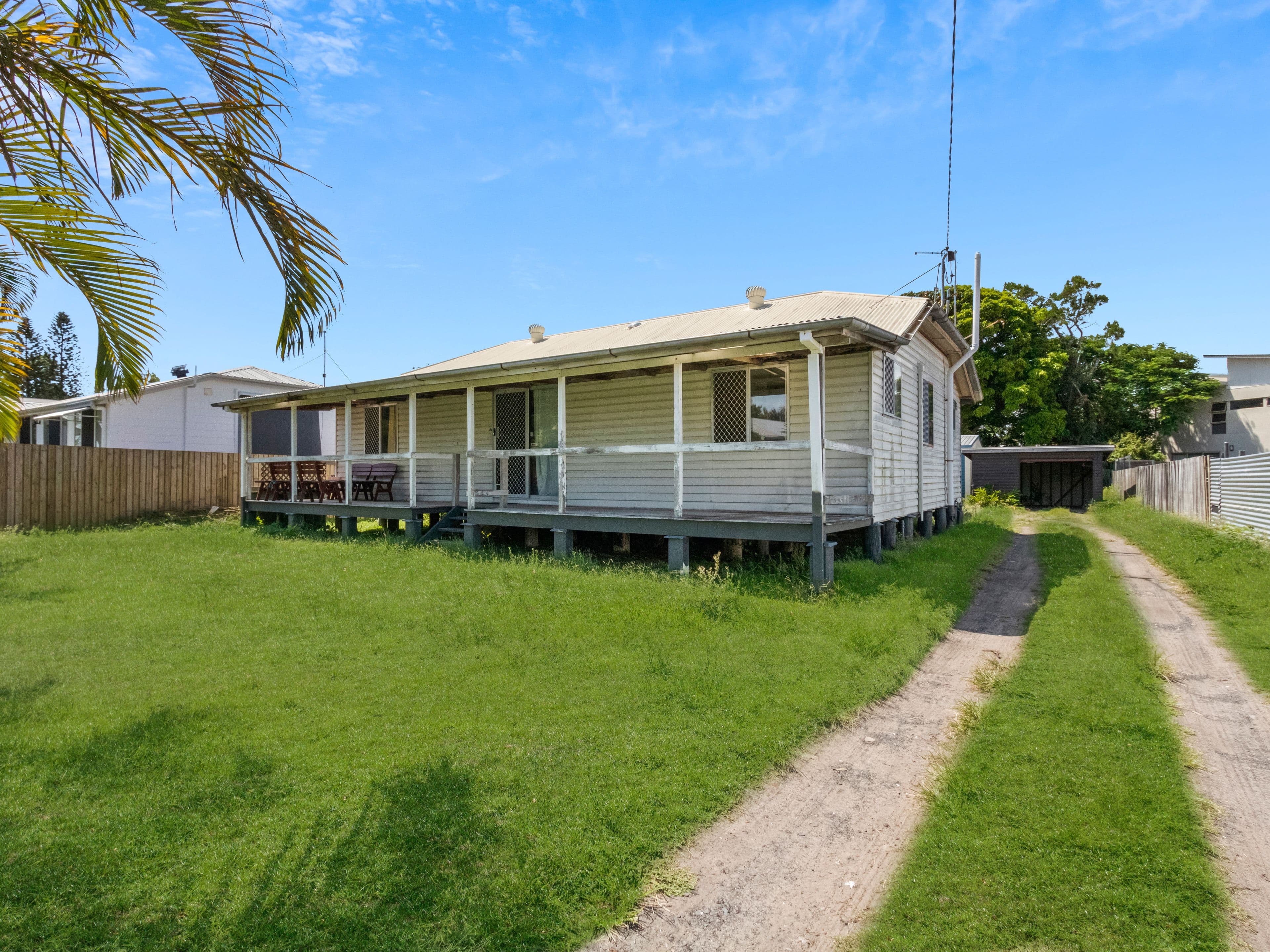 58 Shell Street, Urangan QLD 4655, Urangan - Thumbnail 4