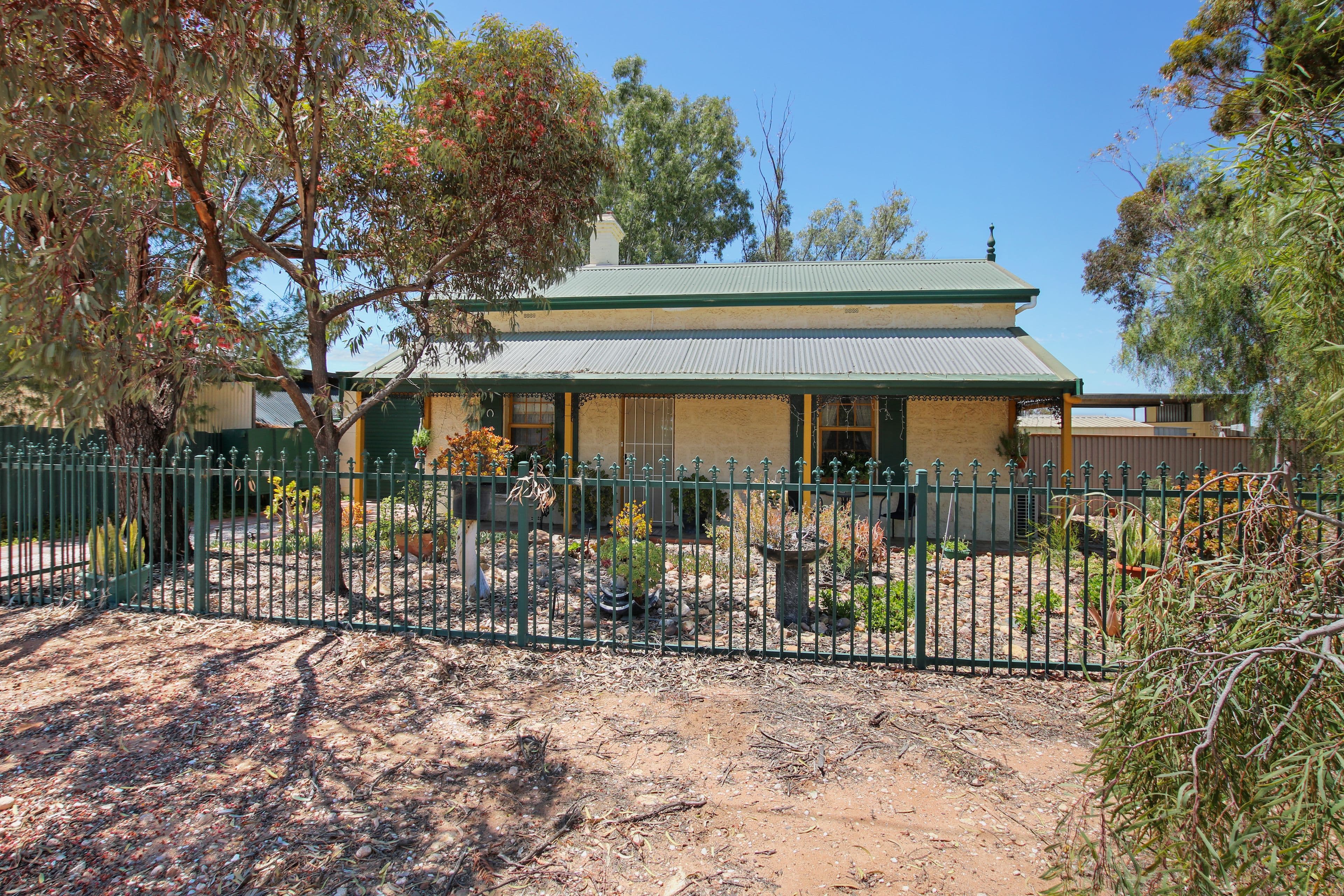4 Railway Terrace, Morgan SA 5320, Morgan - Image 1