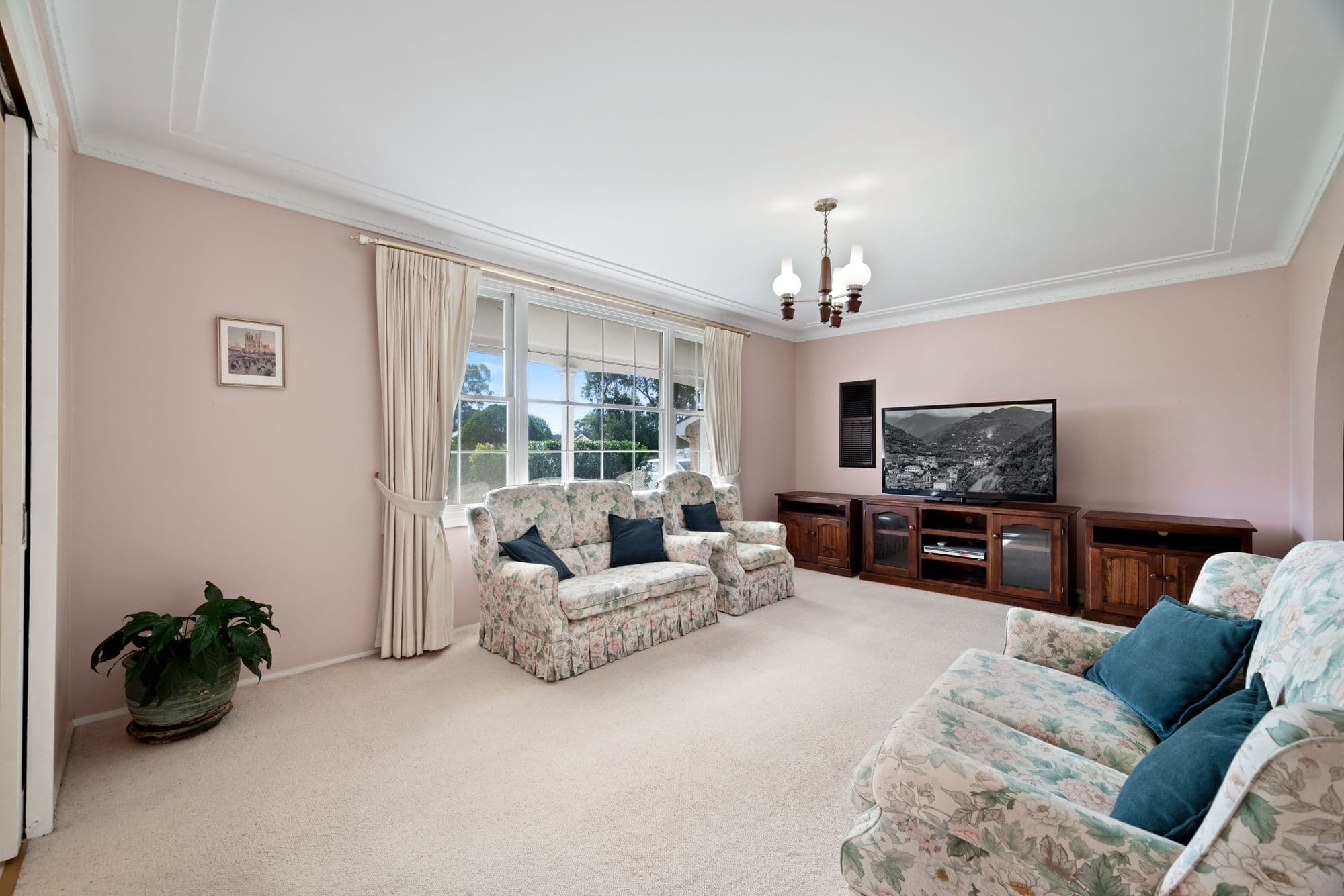 8 Girra Avenue, South Penrith NSW 2750, South Penrith - Thumbnail 4