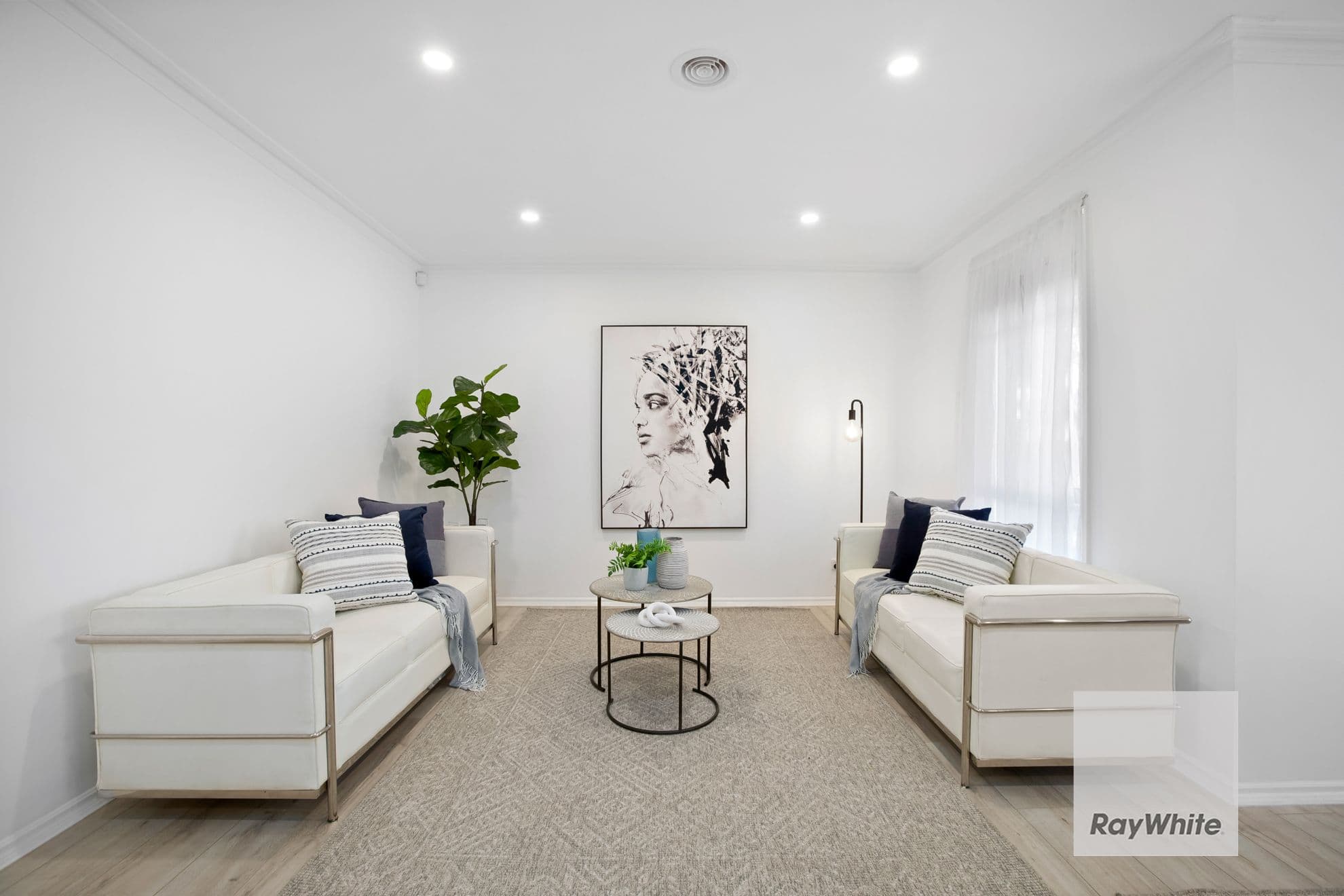 36 Saronvale Crescent, Hillside VIC 3037, Hillside - Thumbnail 2
