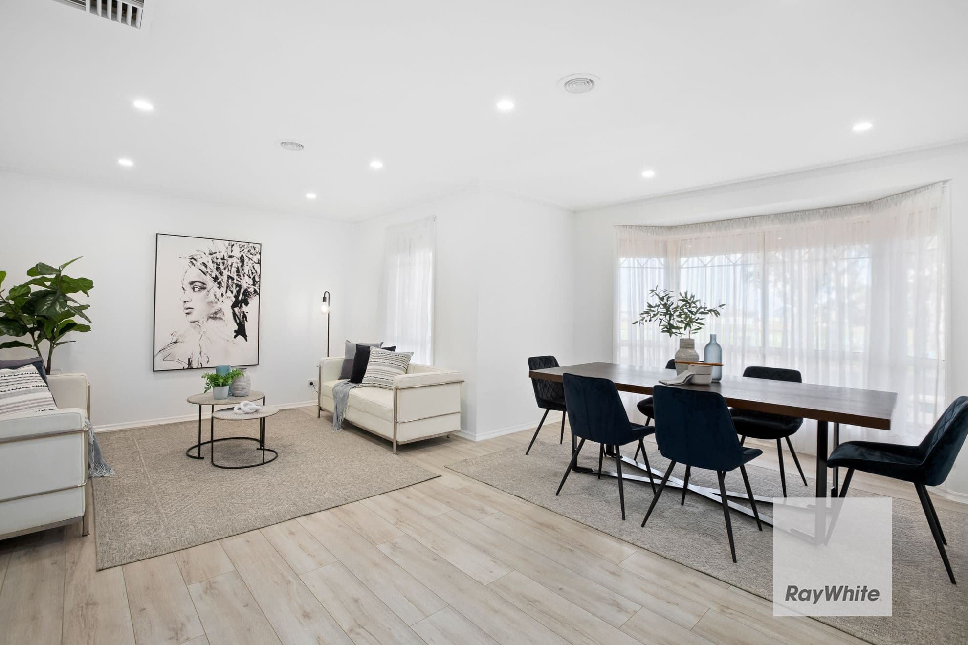36 Saronvale Crescent, Hillside VIC 3037, Hillside - Thumbnail 4