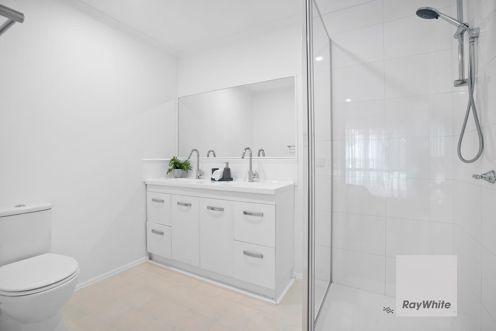 36 Saronvale Crescent, Hillside VIC 3037, Hillside - Thumbnail 8