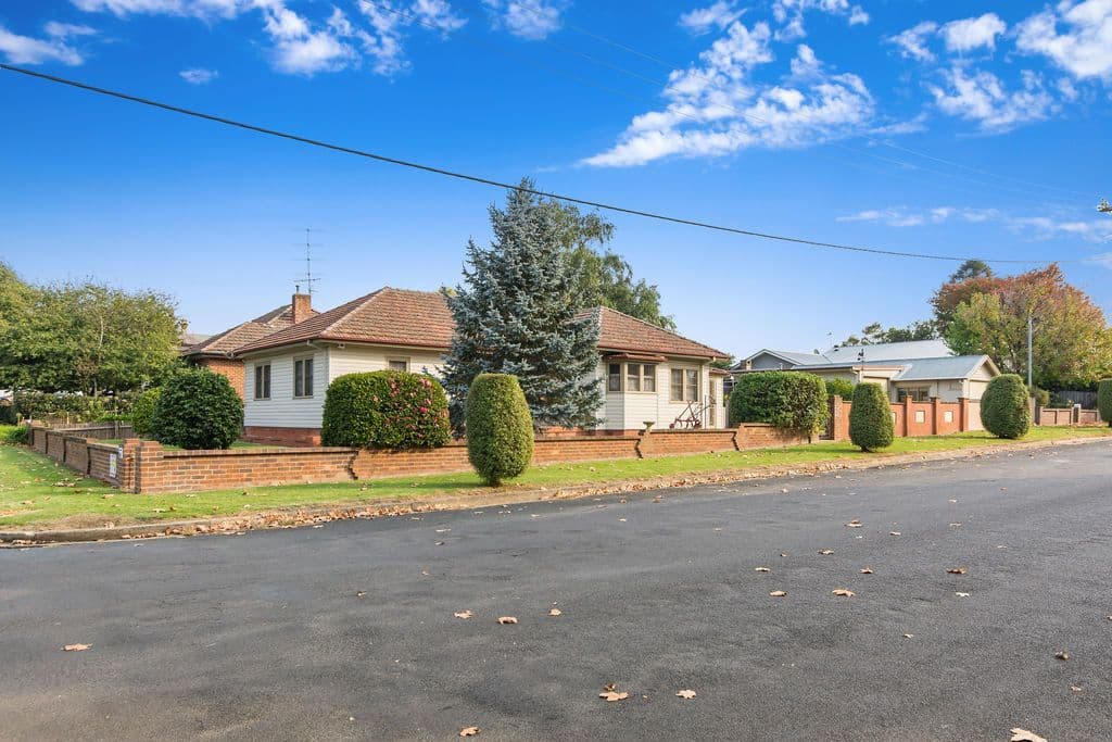 8 Victoria Street, Mittagong - Image 1