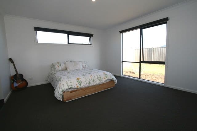 11 Waldorf Road, Cowes VIC 3922, Cowes - Thumbnail 6