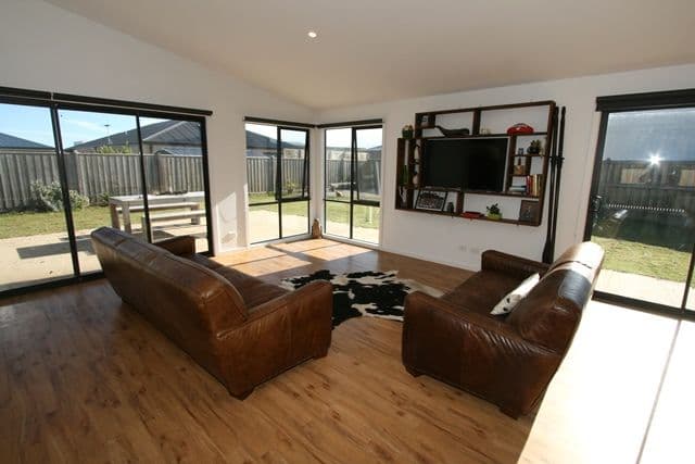 11 Waldorf Road, Cowes VIC 3922, Cowes - Thumbnail 8