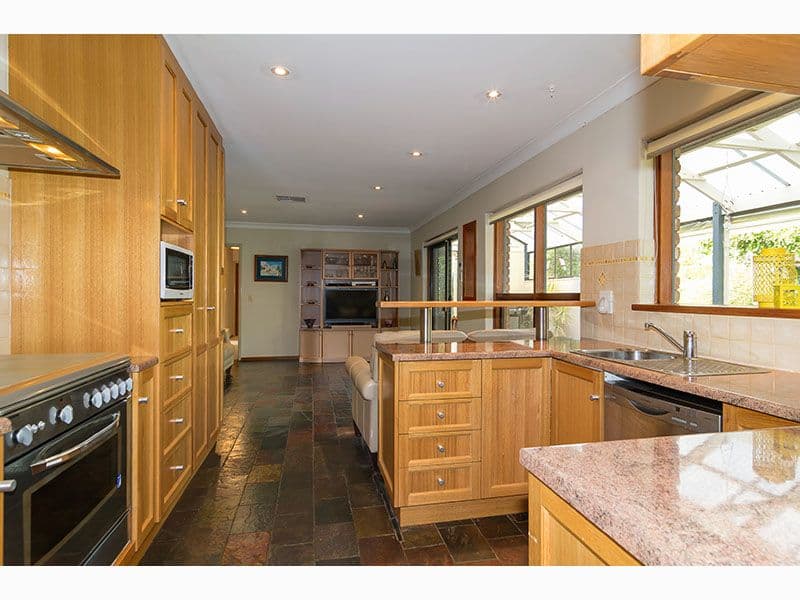 130 Broadmeadow Drive, Flagstaff Hill SA 5159, Flagstaff Hill - Thumbnail 7