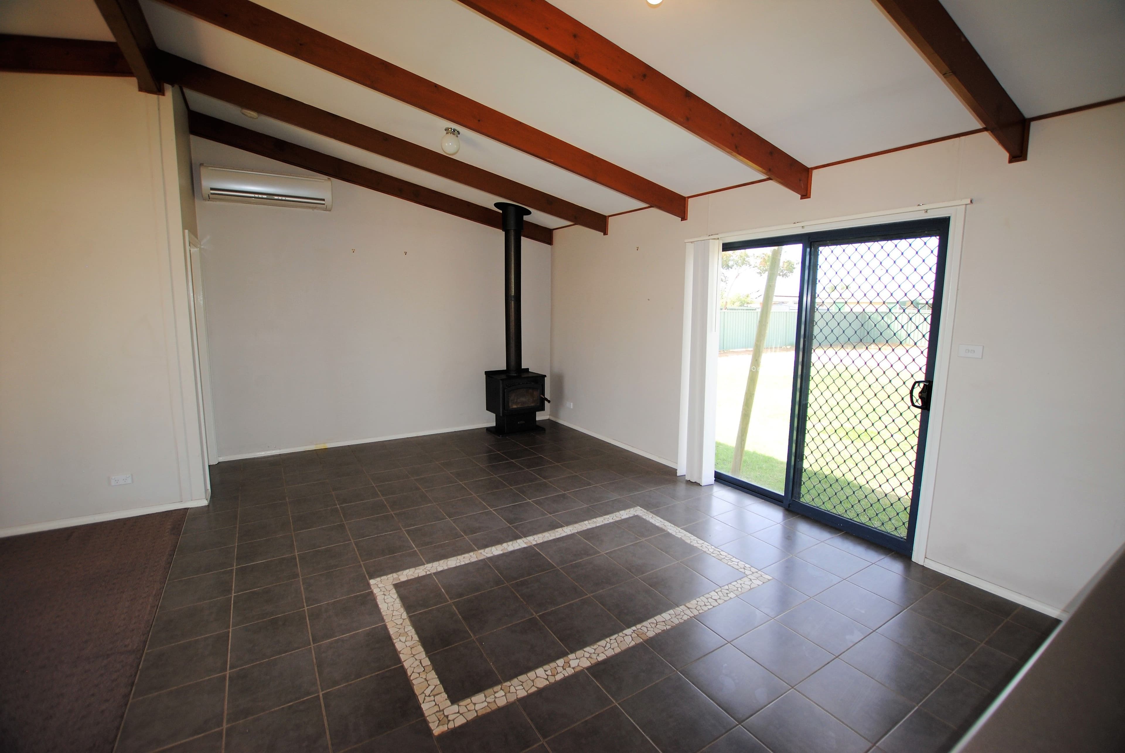14 Barwidgee Boulevard, Darlington Point - Thumbnail 3
