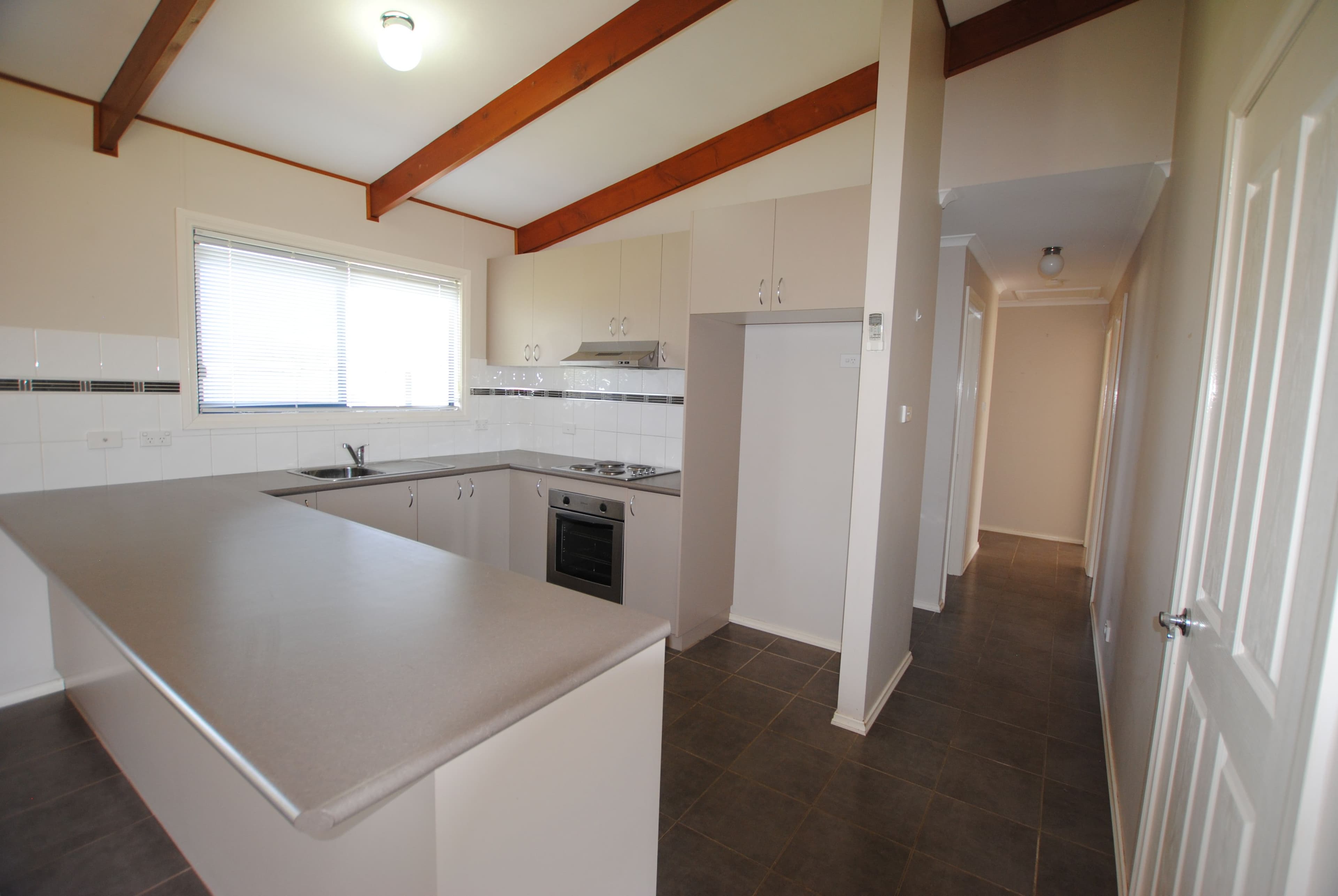 14 Barwidgee Boulevard, Darlington Point - Thumbnail 5