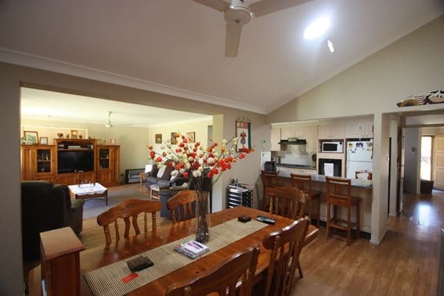 3 Fletcher Close, ELDERSLIE NSW 2570, Elderslie - Thumbnail 2