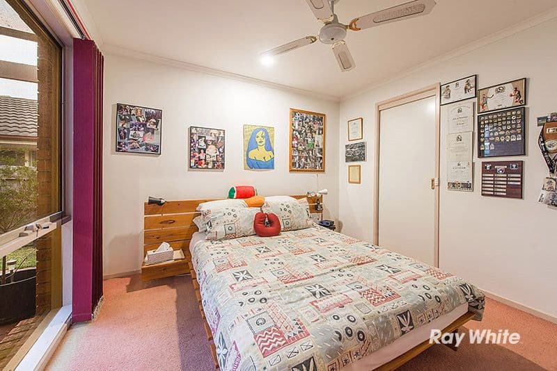 8 Sneddon Drive, Narre Warren South VIC 3805, Narre Warren South - Thumbnail 6