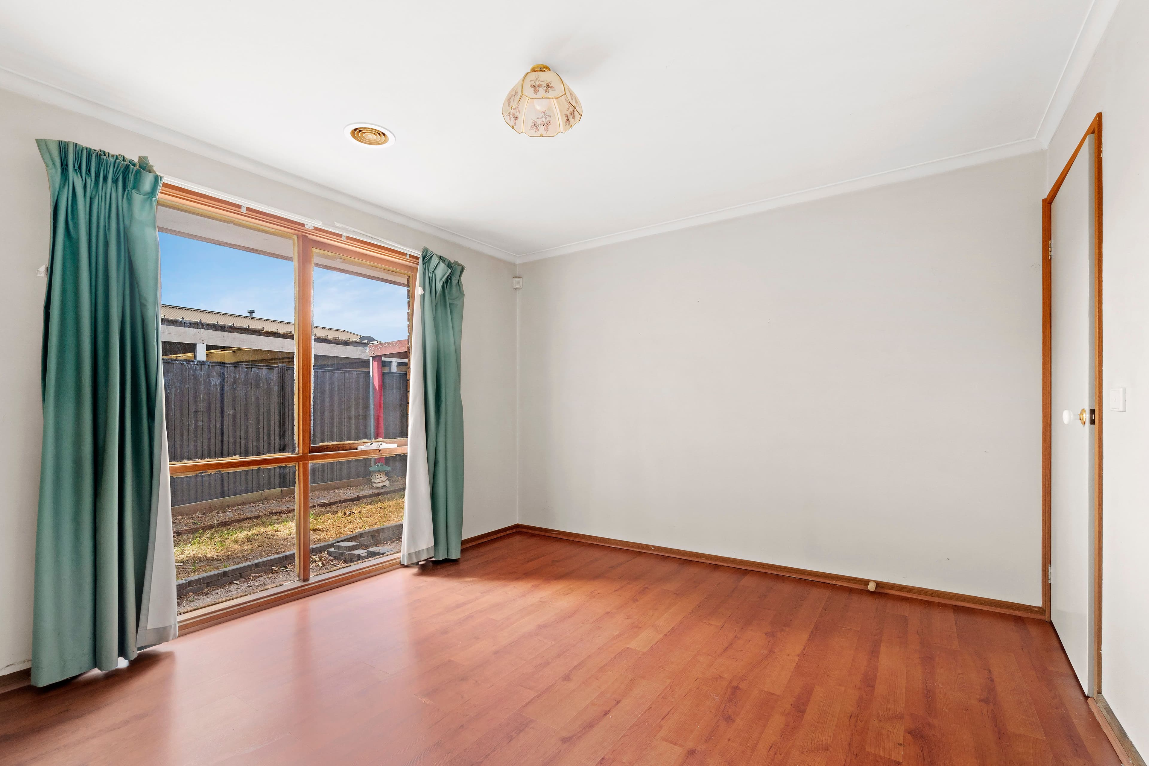 52 Toirram Crescent, Cranbourne VIC 3977, Cranbourne - Thumbnail 6