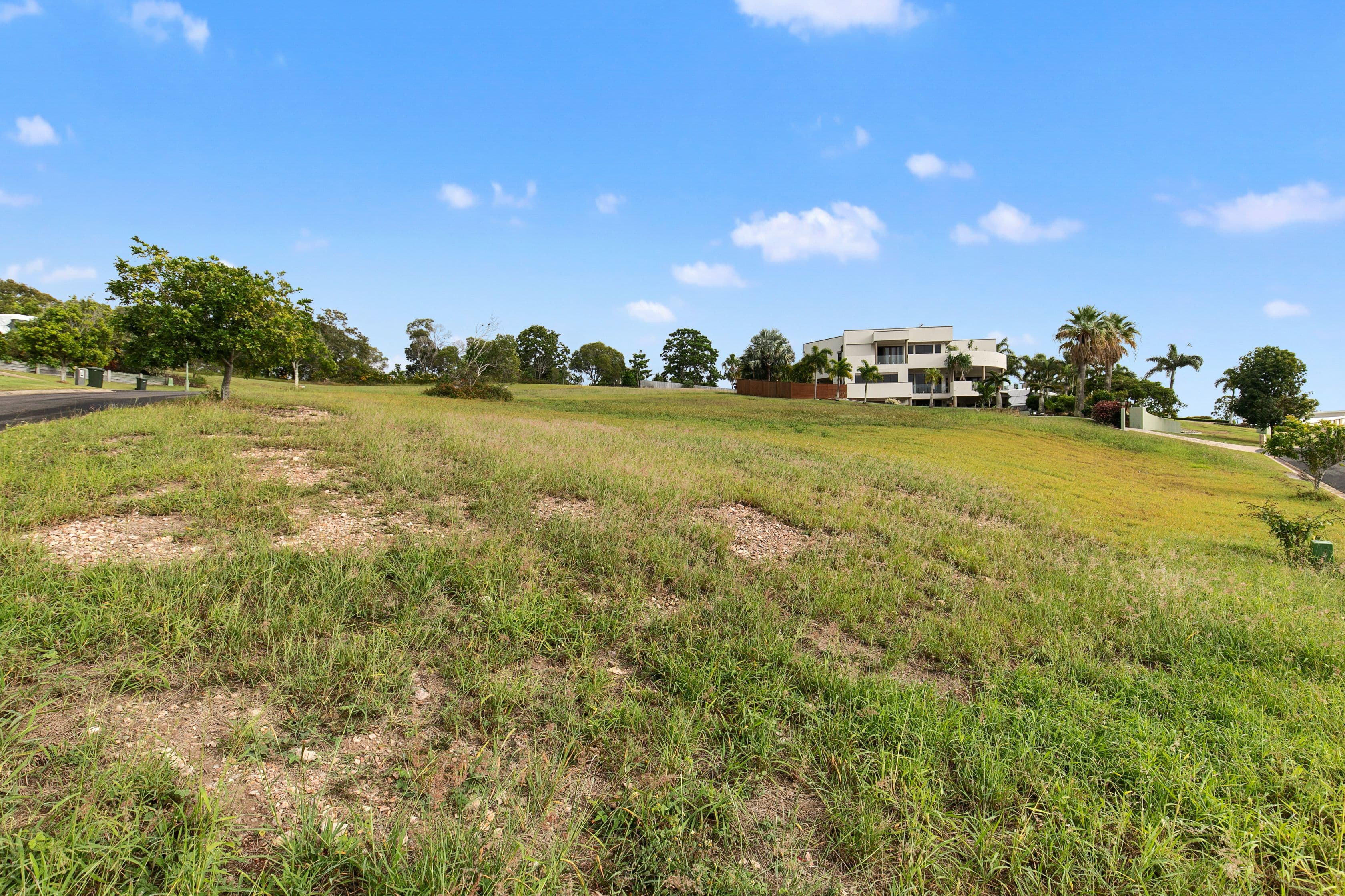 8 Edgewater Court, Craignish QLD 4655, Craignish - Thumbnail 5
