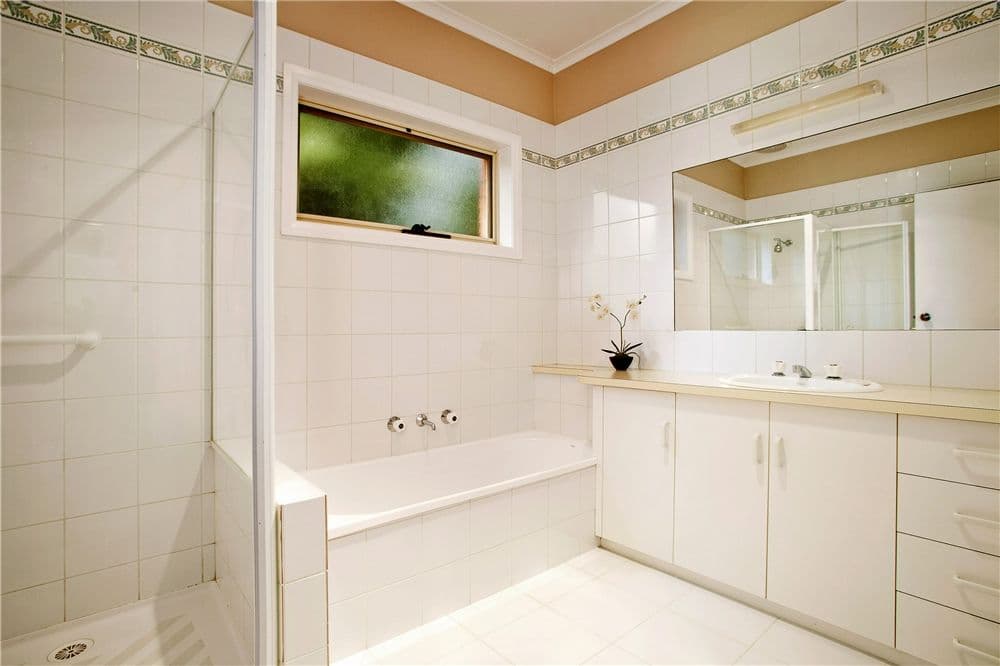 62 Calder Street, MANIFOLD HEIGHTS VIC 3218, Manifold Heights - Thumbnail 4