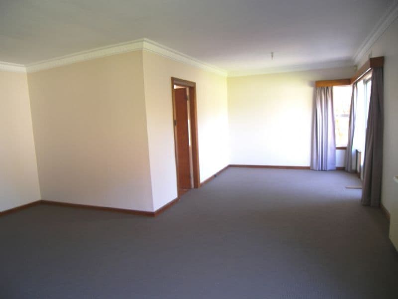 24 Fairway Crescent, RIVERSIDE TAS 7250, Riverside - Thumbnail 4