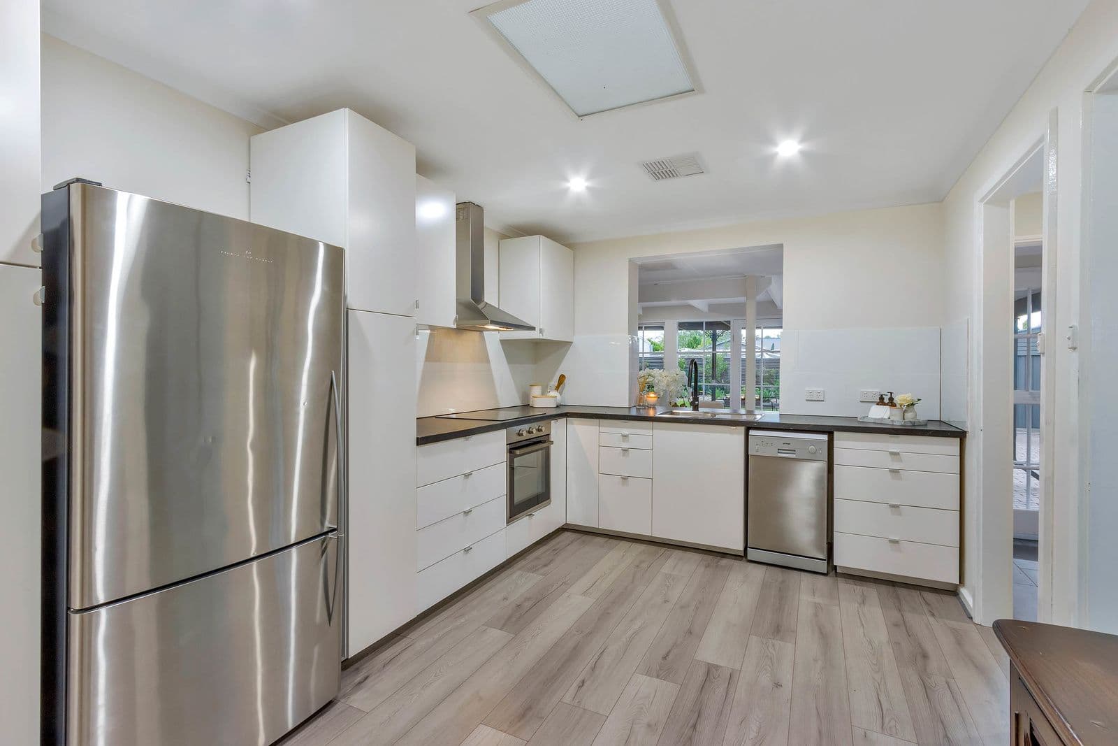 27 Coghill Street, Kapunda SA 5373, Kapunda - Thumbnail 2