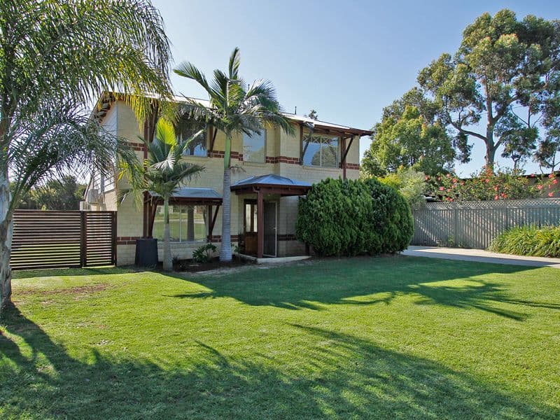 102 Hamilton Street, BASSENDEAN WA 6054, Bassendean - Thumbnail 3