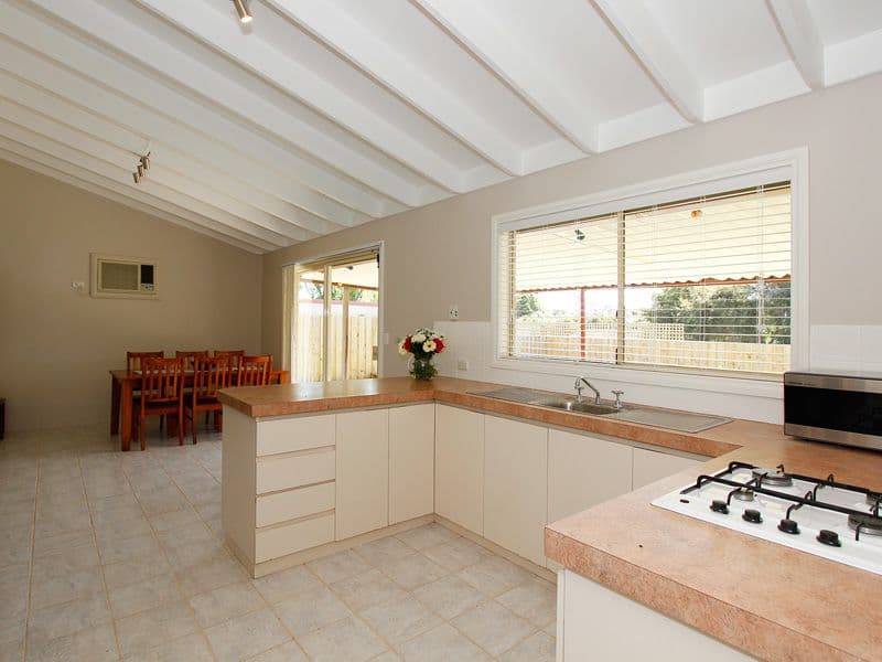 102 Hamilton Street, BASSENDEAN WA 6054, Bassendean - Thumbnail 5