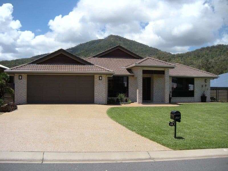 33 Haven Close, NORMAN GARDENS QLD 4701, Norman Gardens - Image 1