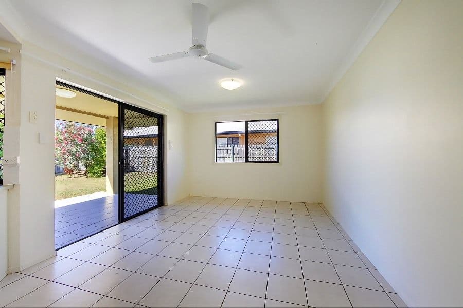 14 Timbury Way, MOUNT LOUISA QLD 4814, Mount Louisa - Thumbnail 7