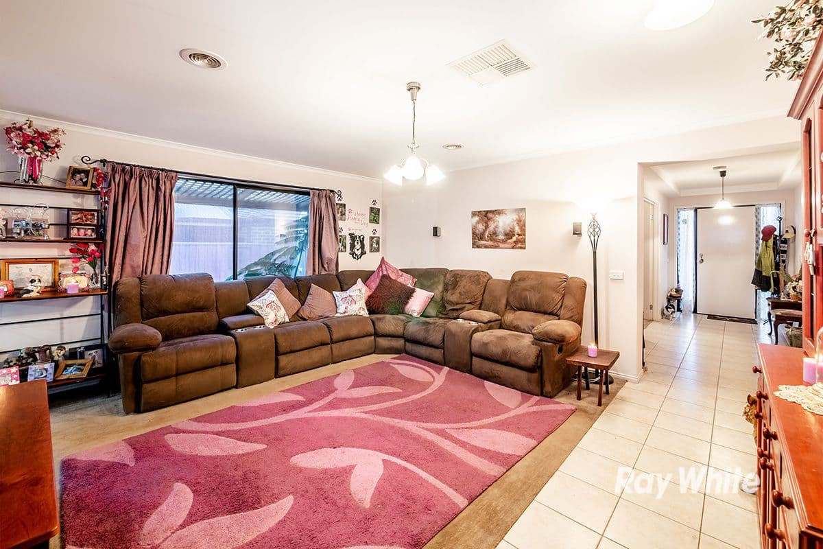 28 Honey Myrtle Way, Cranbourne VIC 3977, Cranbourne - Thumbnail 5