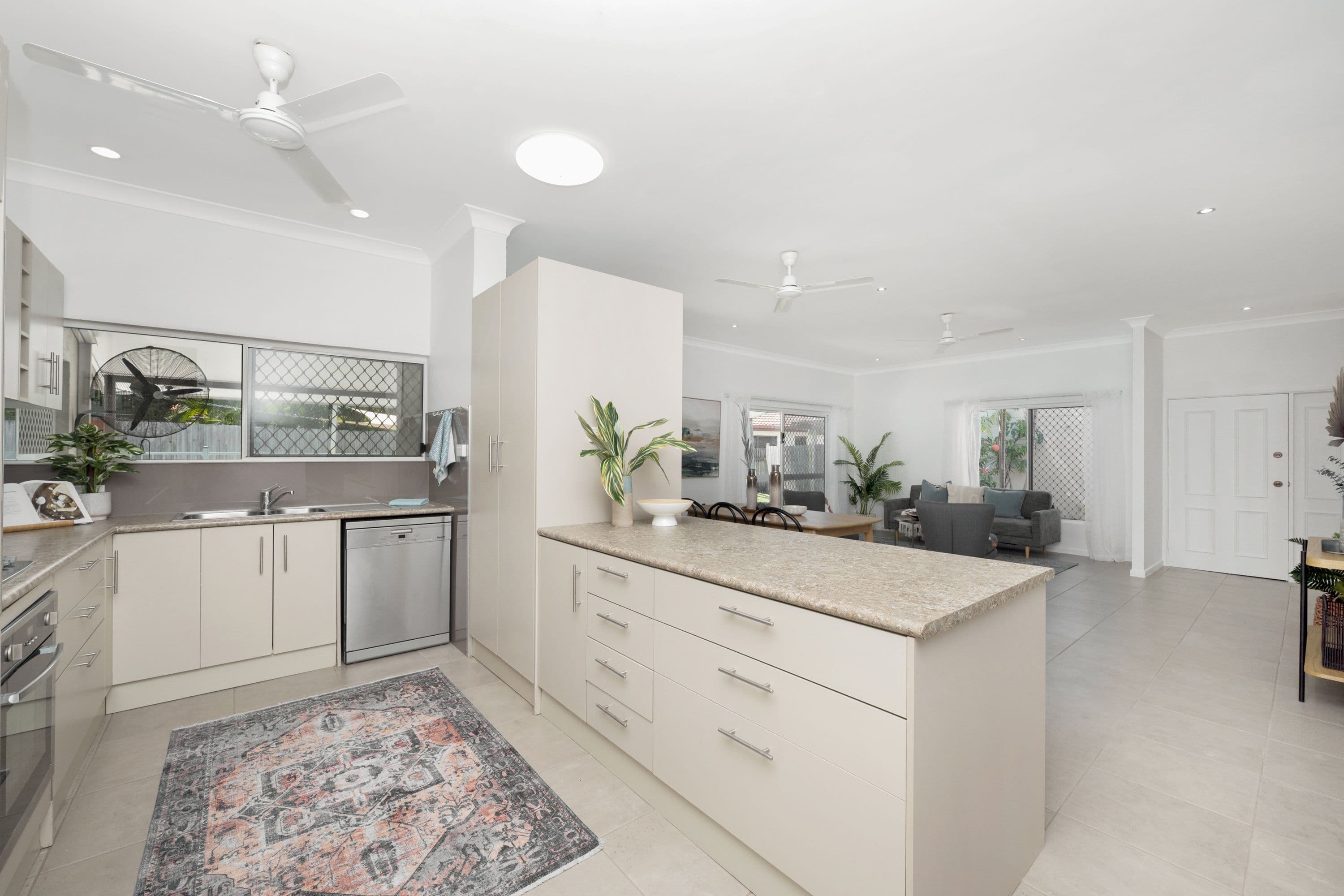 10 Larkspur Crescent, Annandale QLD 4814, Annandale - Thumbnail 5