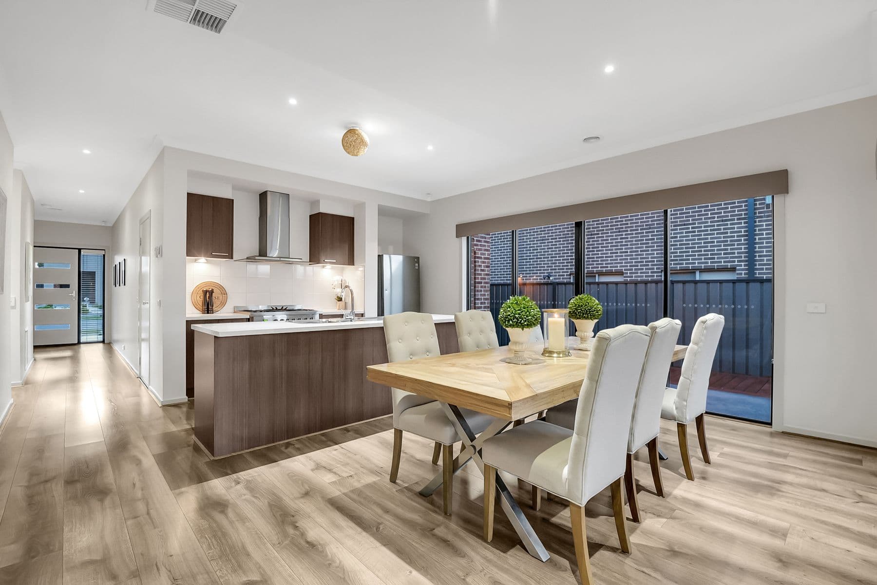 27 Baronial Way, Craigieburn VIC 3064, Craigieburn - Thumbnail 5