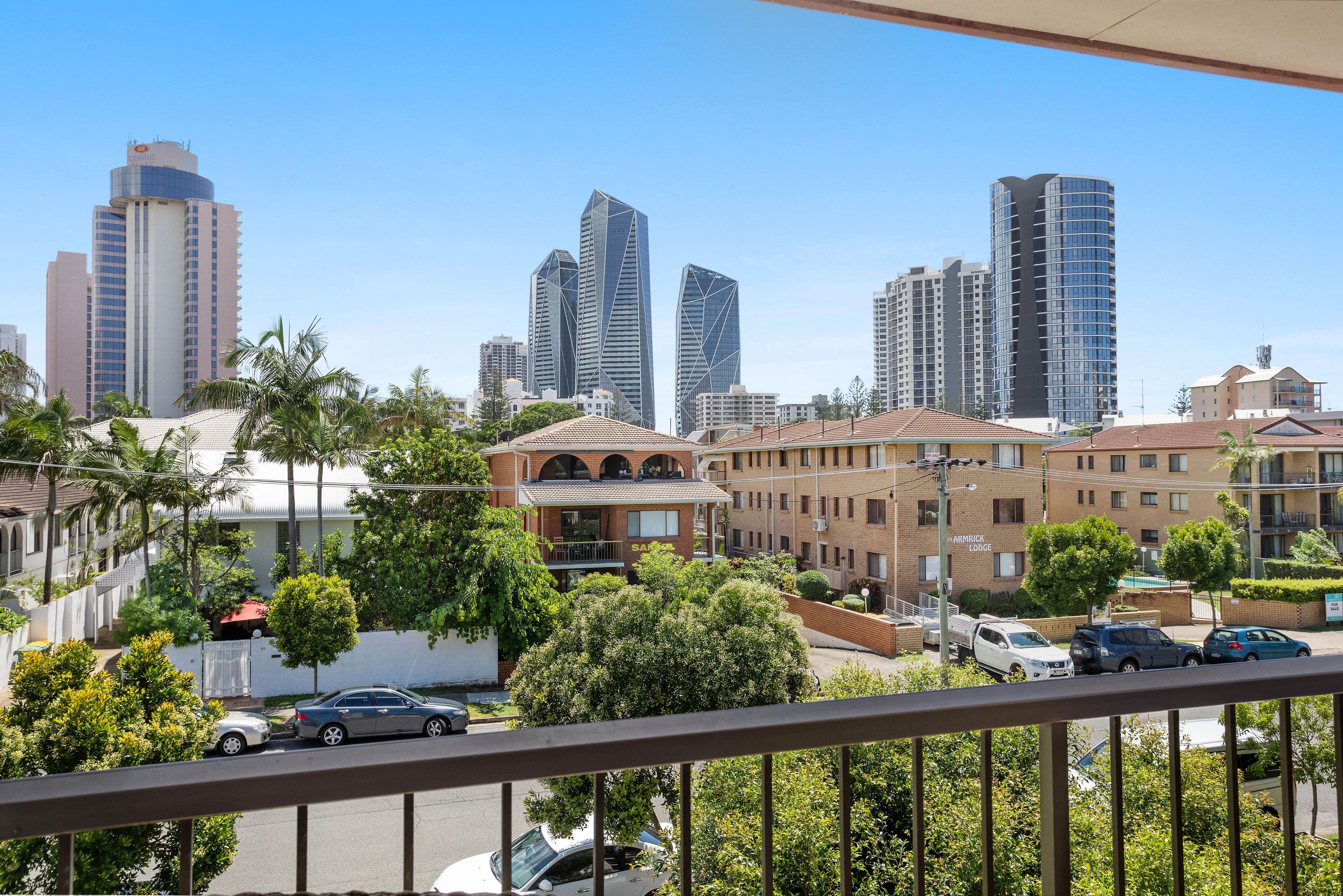 32 Armrick Avenue 'Barcelona', Broadbeach QLD 4218, Broadbeach - Image 1