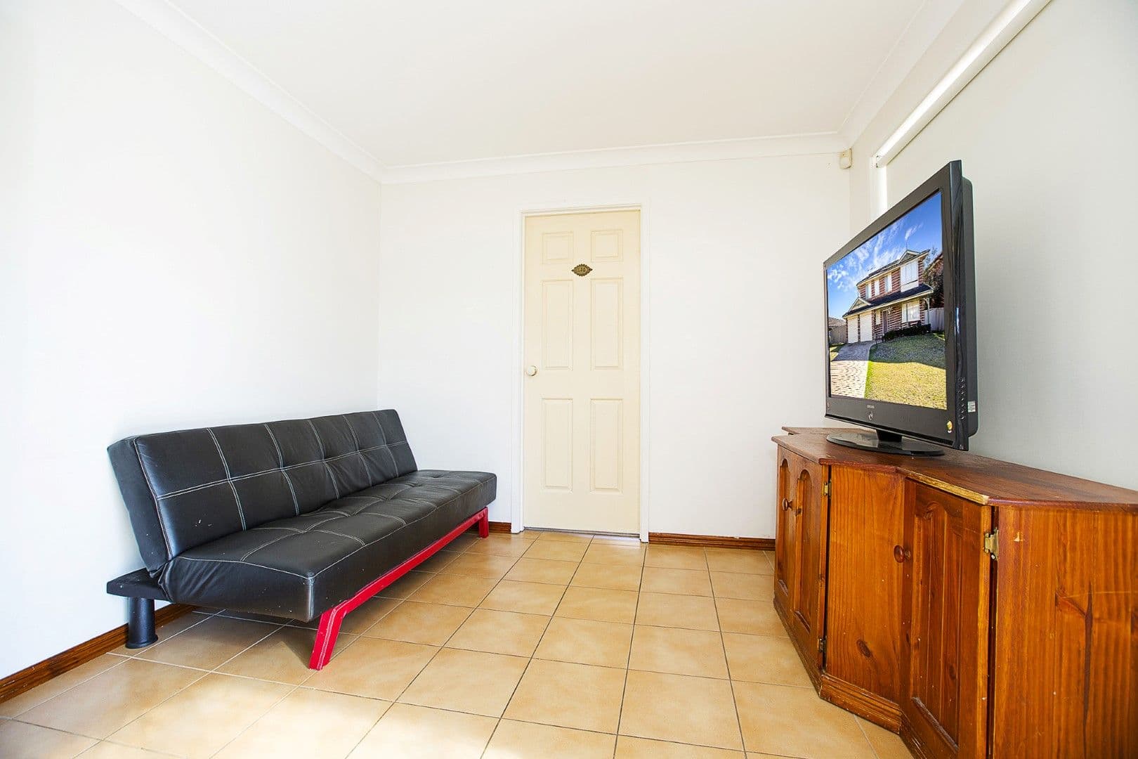 13 Marigold Close, Glenmore Park - Thumbnail 5