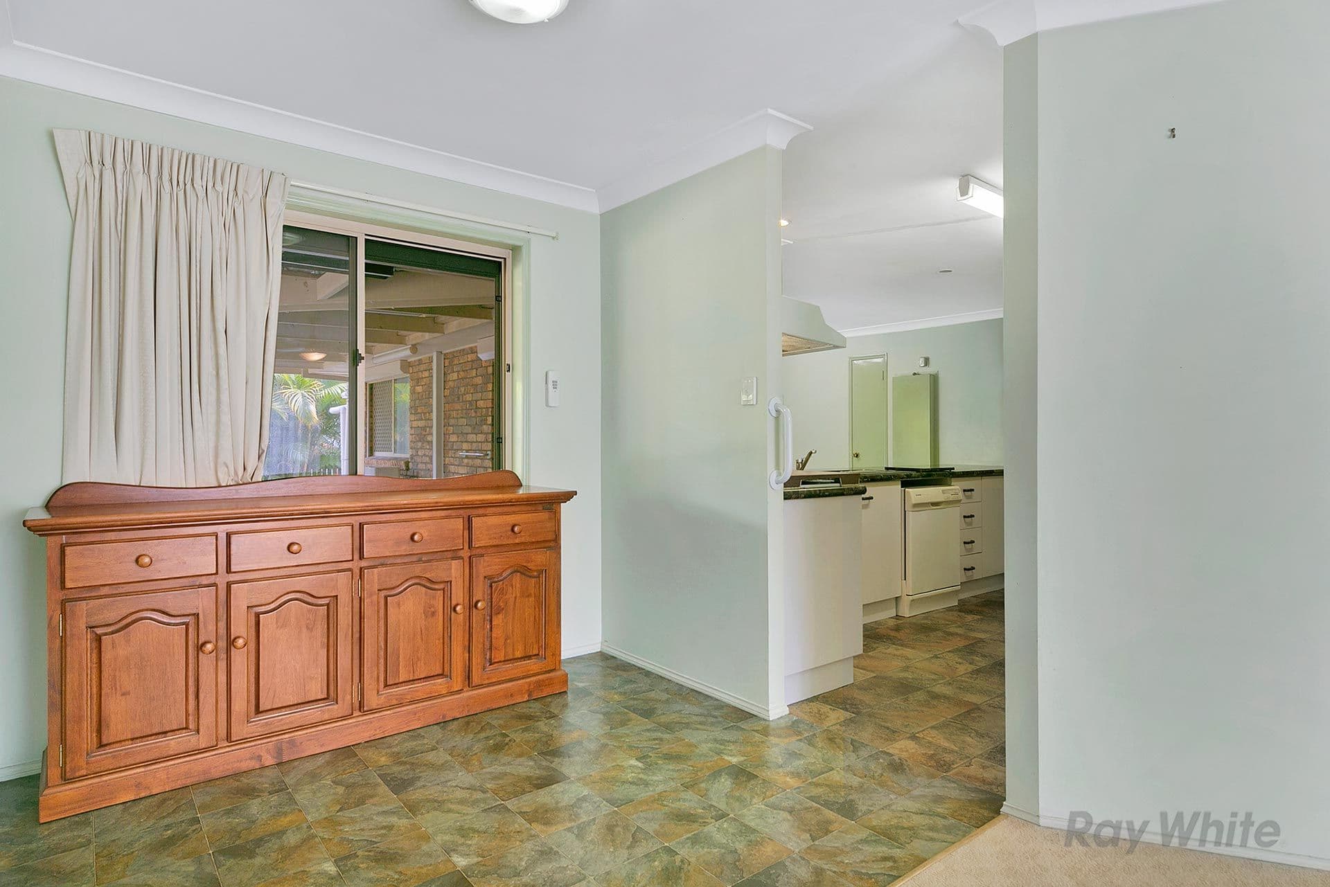 58 Brampton Street, Eight Mile Plains QLD 4113, Eight Mile Plains - Thumbnail 4
