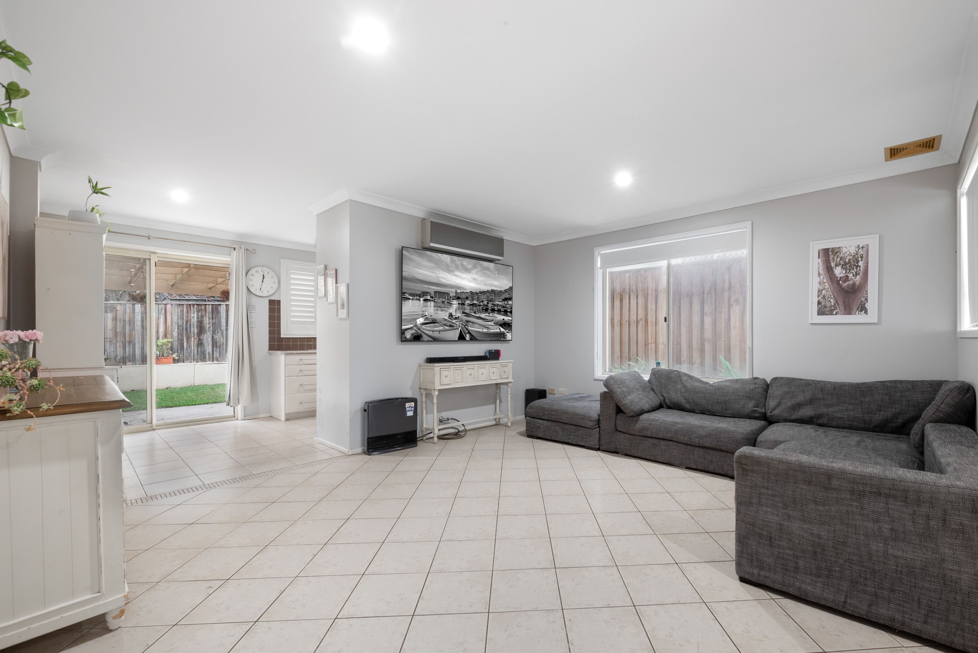3/4 Aubrey Street, Ingleburn NSW 2565, Ingleburn - Thumbnail 2
