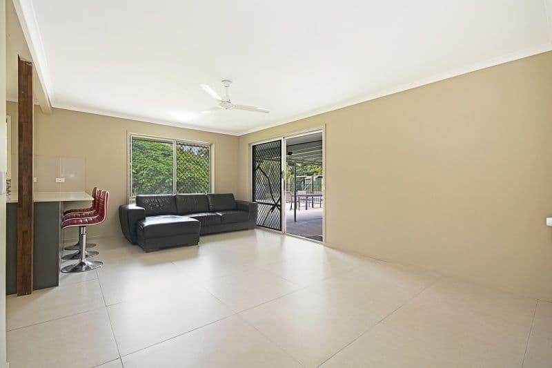 103 Bowen Road, Glass House Mountains QLD 4518, Glass House Mountains - Thumbnail 3