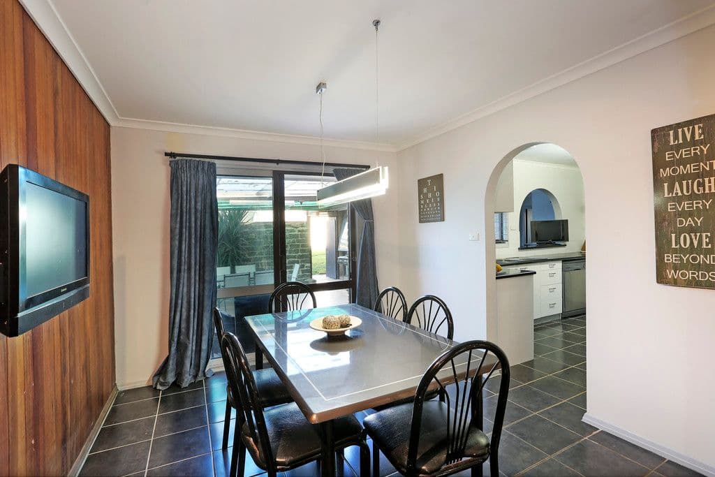 1 Torres Court, Grovedale VIC 3216, Grovedale - Thumbnail 4