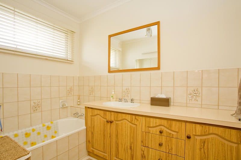 36 Stork Avenue, BELMONT VIC 3216, Belmont - Thumbnail 8