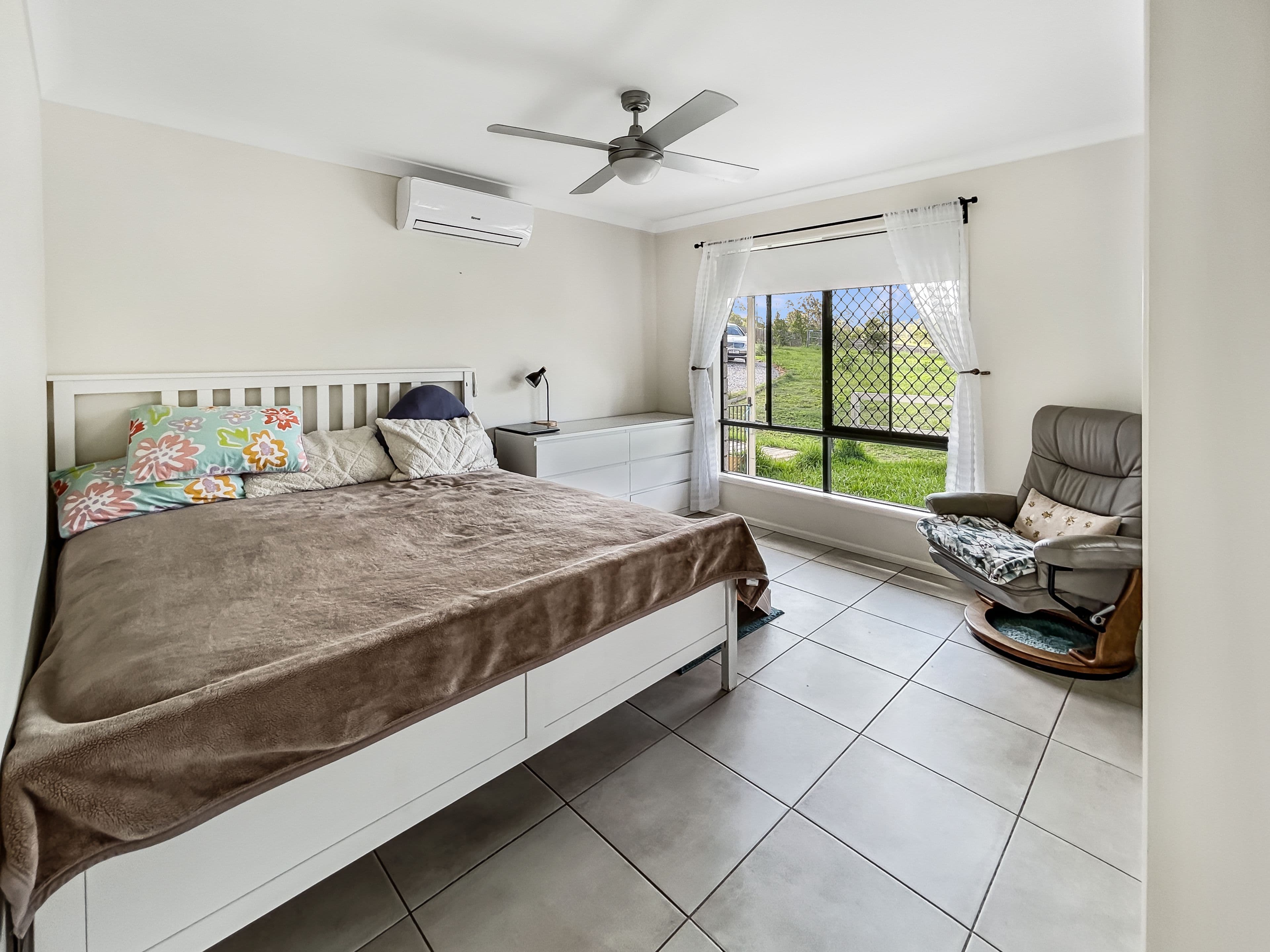 323 Windsor Drive, Mount Hallen QLD 4312, Mount Hallen - Thumbnail 5