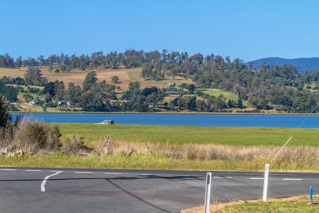 175 Rosevears Drive, ROSEVEARS TAS 7277, Rosevears - Thumbnail 3