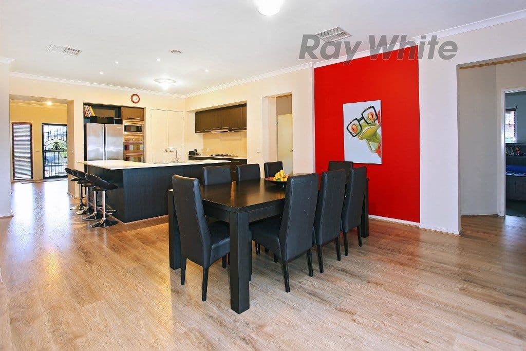 10 Poppy Place, Point Cook VIC 3030, Point Cook - Thumbnail 5